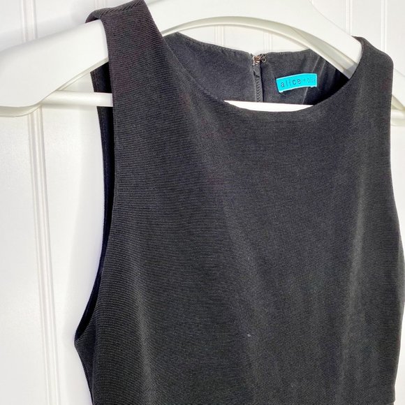 ALICE + OLIVIA Rema Black Textured Ponte Fit & Flare Dress S - Picture 2 of 12